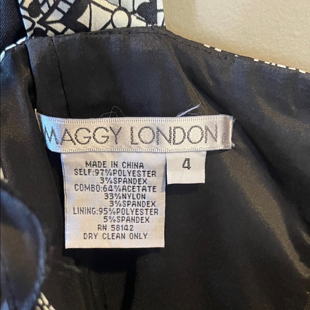 Maggy London Monochrome Floral Mini Dress - Picture 2 of 4